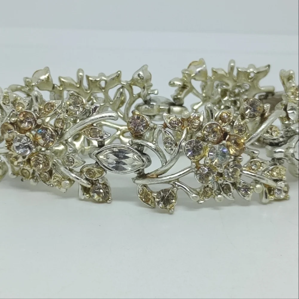 * vintage signed Coro wide clear rhinestones flowers bracelet